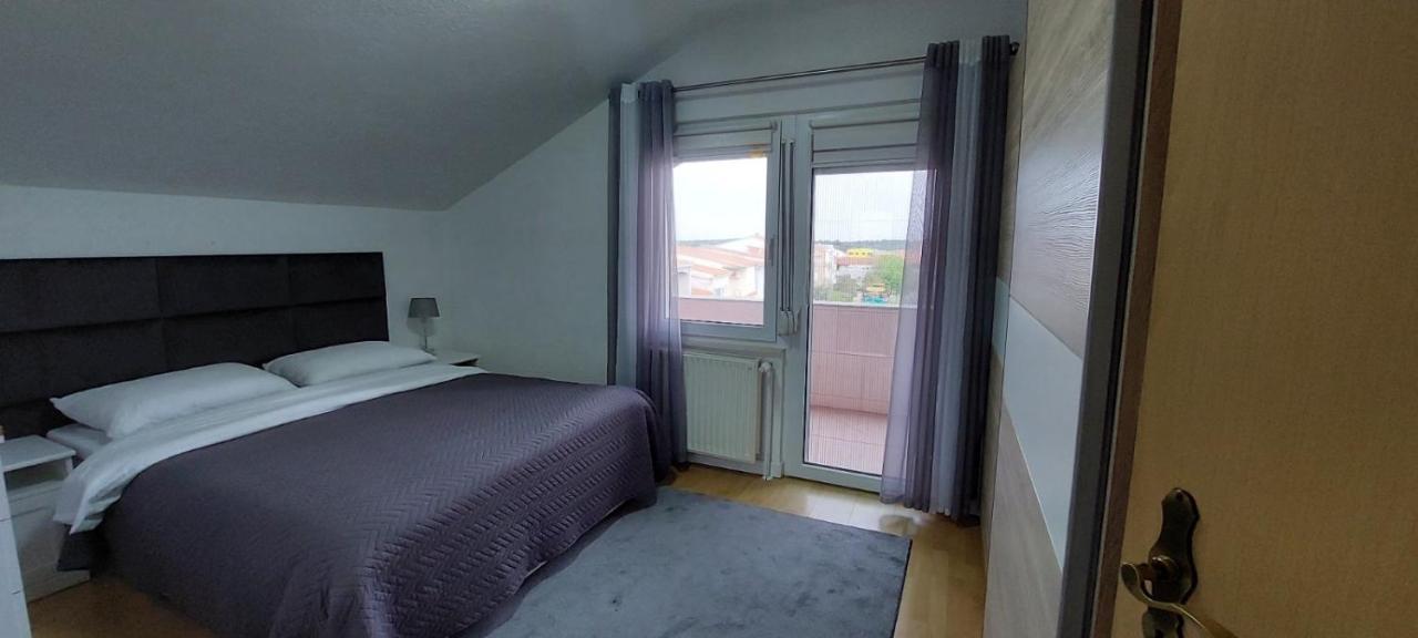 Apartman Laura Zadar Exterior foto