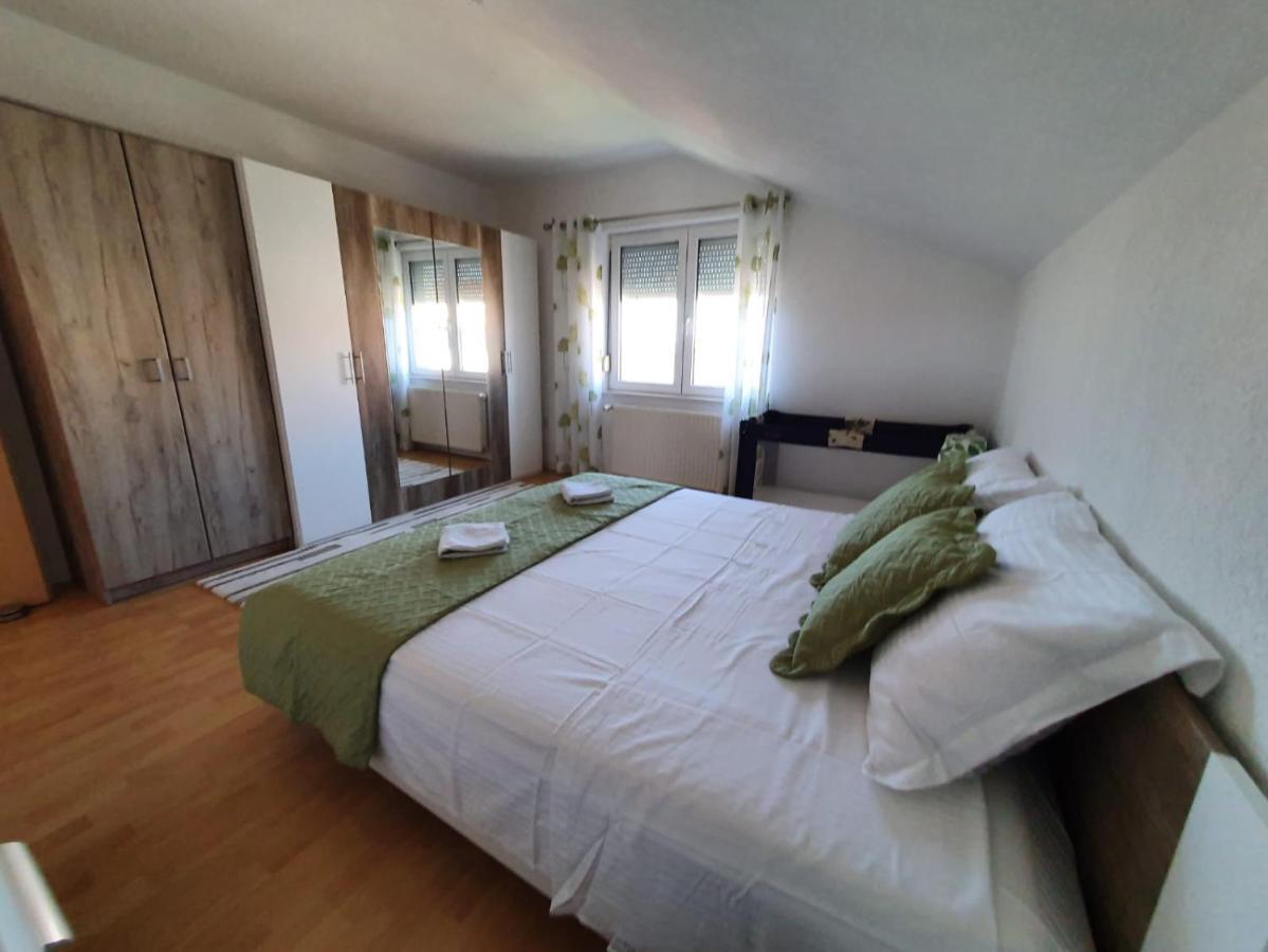 Apartman Laura Zadar Exterior foto